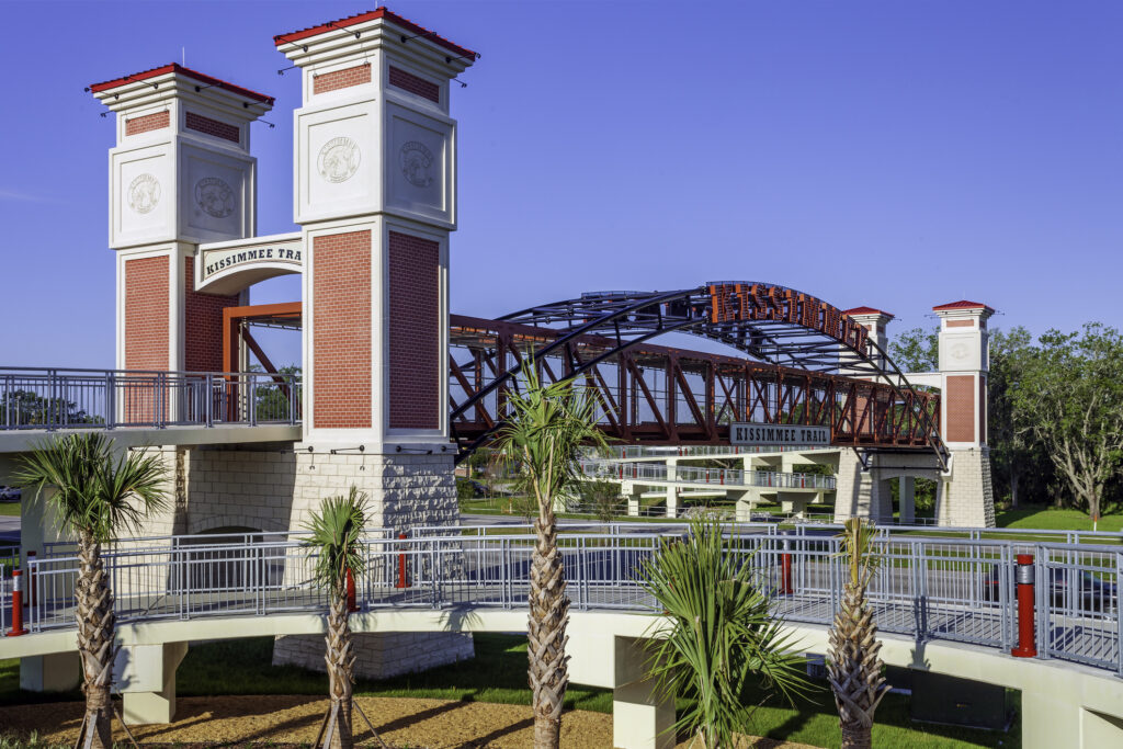 Seamless Gutters on houses in Apopka, FL